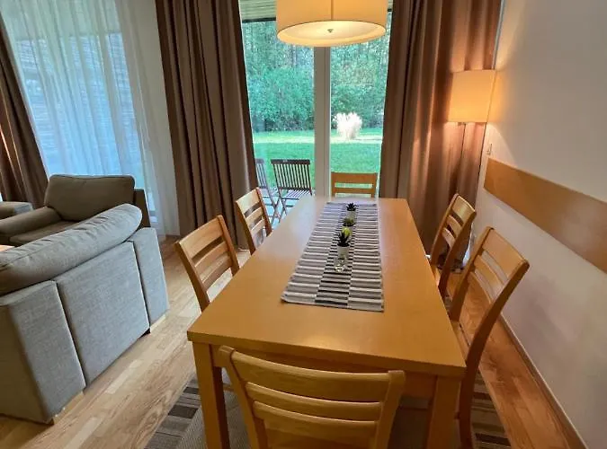 Golden Fox Pohorje アパート