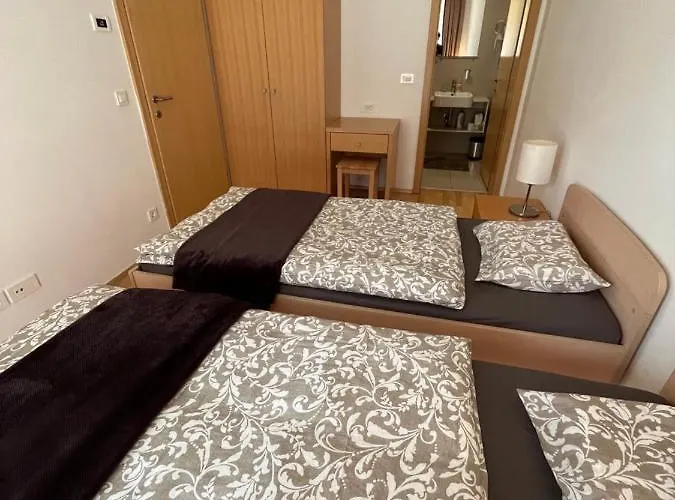 Golden Fox Pohorje Apartmán *